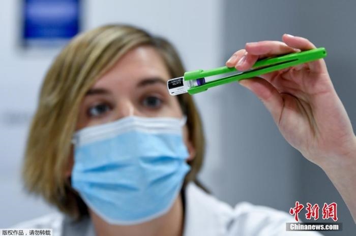 資料圖：比利時醫(yī)護人員正在準備新冠疫苗接種工作。