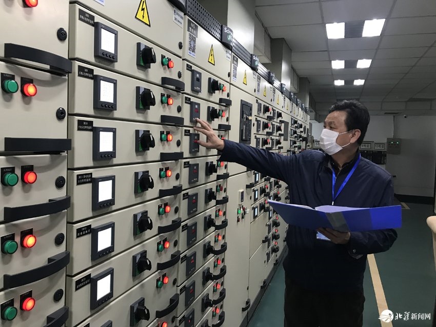 1582714133396418.jpg 辦公廳3.jpg