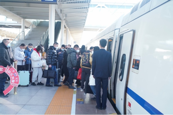 1673077588877073.png 回家!草原鐵路2023年春運(yùn)大幕開啟....1453.png