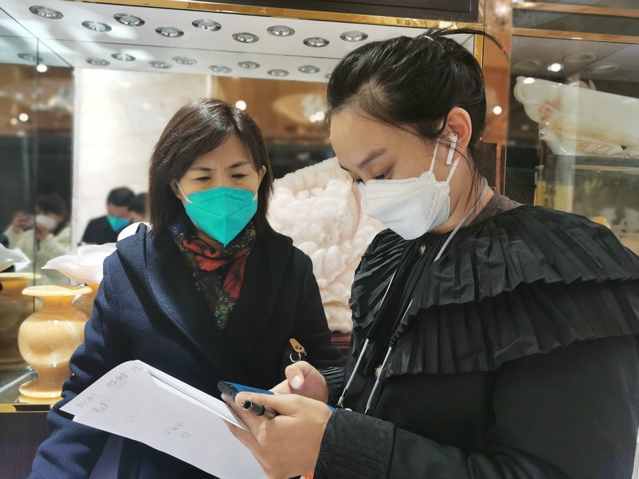 政協(xié)委員報(bào)到 自治區(qū)進(jìn)入“兩會”時間