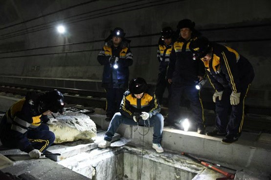 1738394799597711.jpg 22.jpg