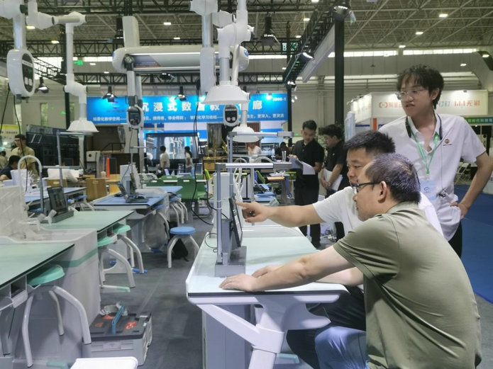 1753449543117136.jpg 展會4.jpg