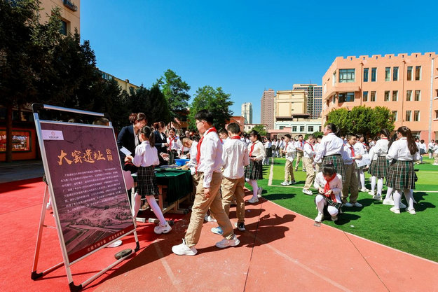 1756735687990591.jpg 開(kāi)學(xué)4.jpg