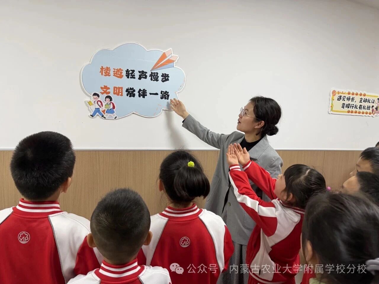 1772682452453985.jpg 1772682452453985.jpg