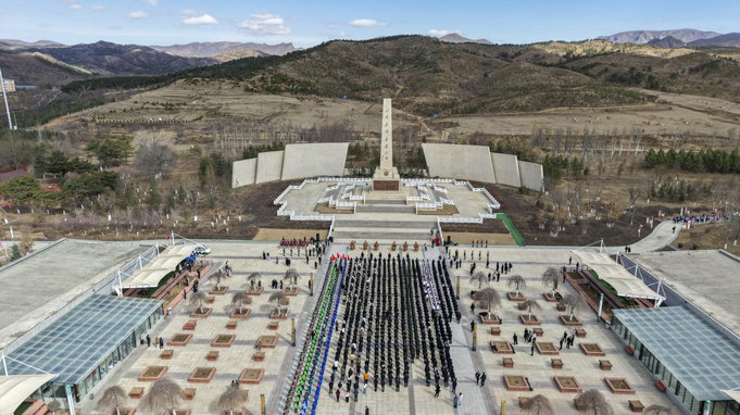 1775206046981511.jpg 英烈1.jpg