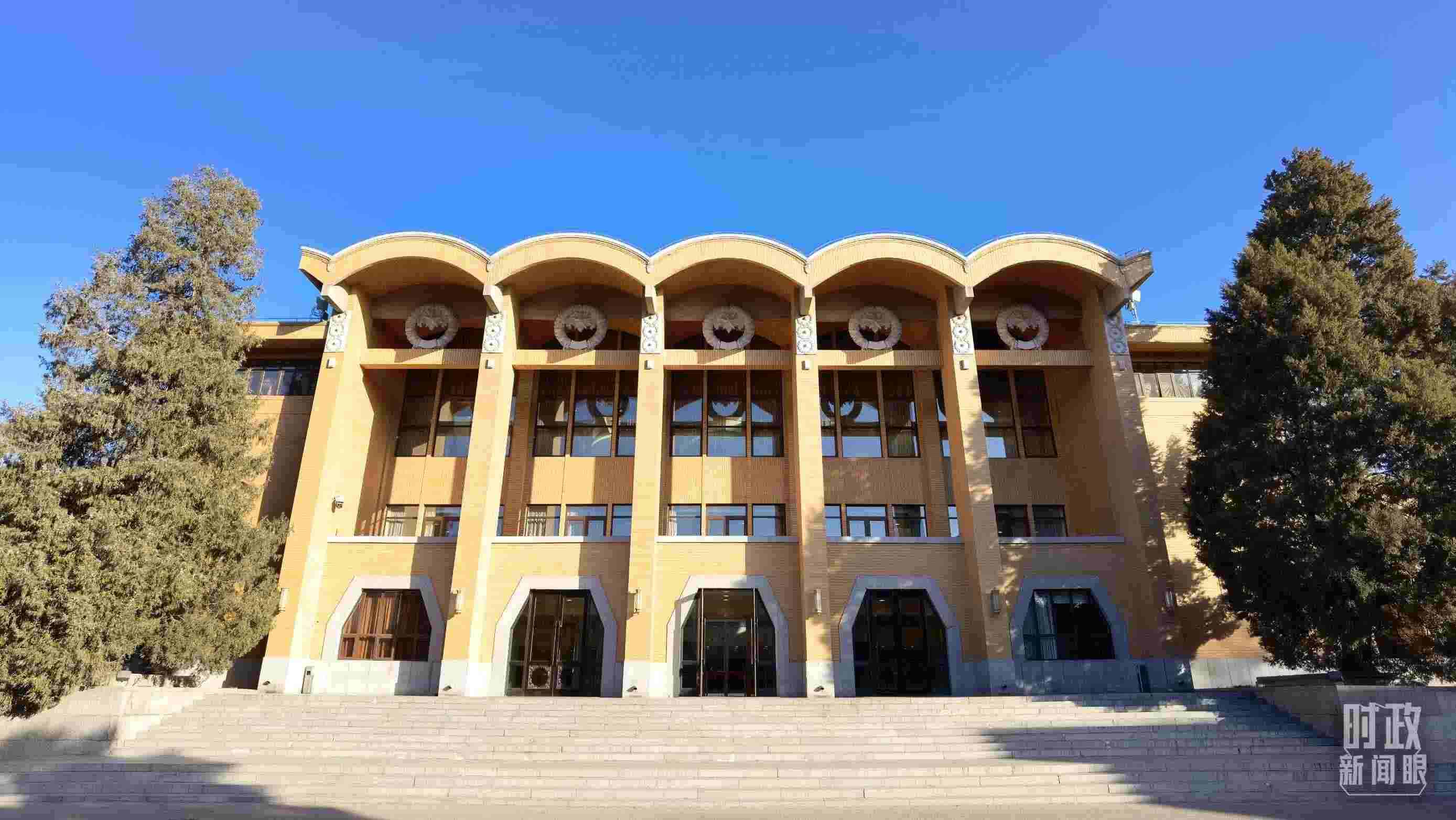 △2023年3月1日，中央黨校建校90周年慶祝大會在這里舉行。（總臺央視記者石丞拍攝）