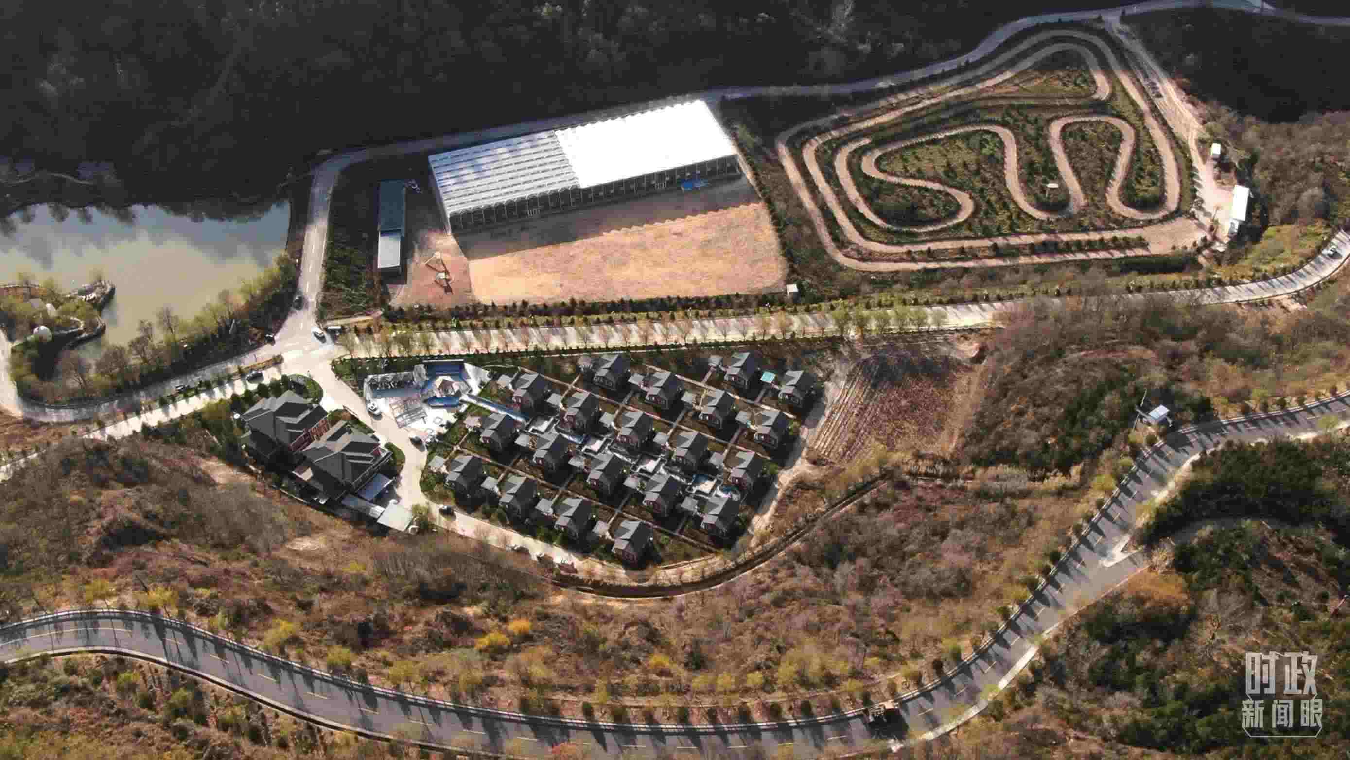 △延安市安塞區(qū)高橋鎮(zhèn)南溝村。2022年10月，總書記曾到這里考察調(diào)研。（總臺記者劉海濤、錢金庫拍攝）