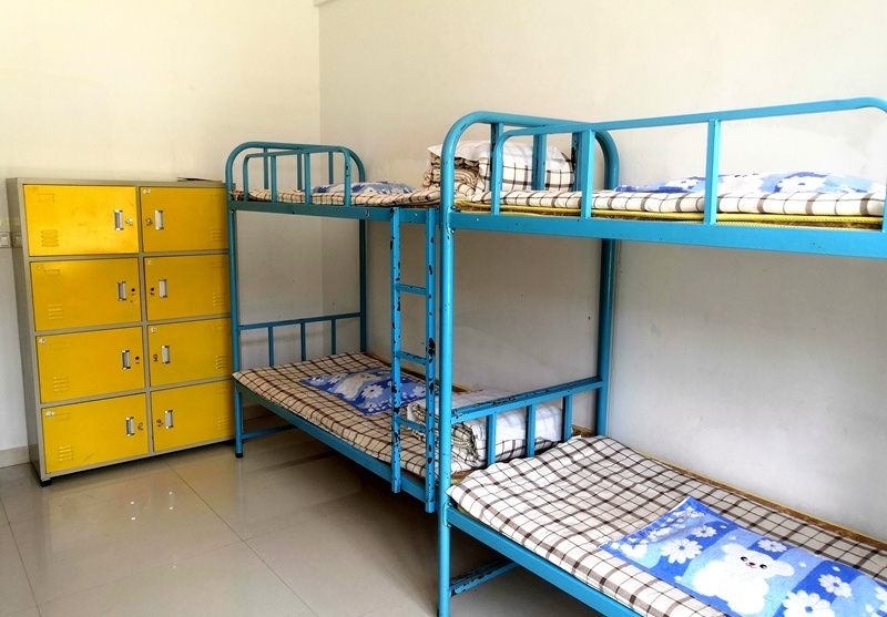 學(xué)生住宿午休的宿舍。人民網(wǎng)記者 孫博洋攝