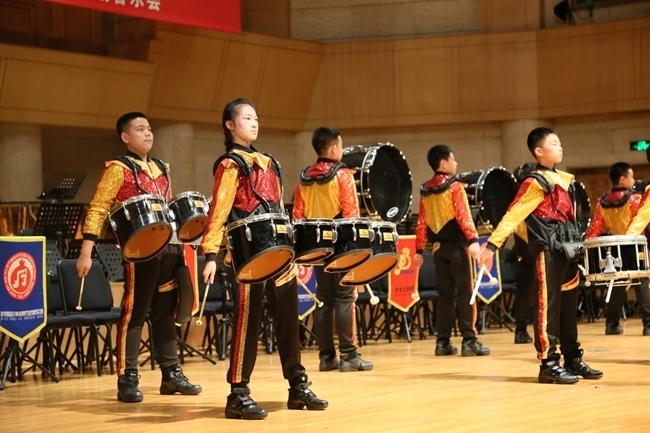 “樂(lè)動(dòng)金帆 ‘藝’起交響”為主題的專(zhuān)場(chǎng)音樂(lè)會(huì)現(xiàn)場(chǎng)。主辦方供圖