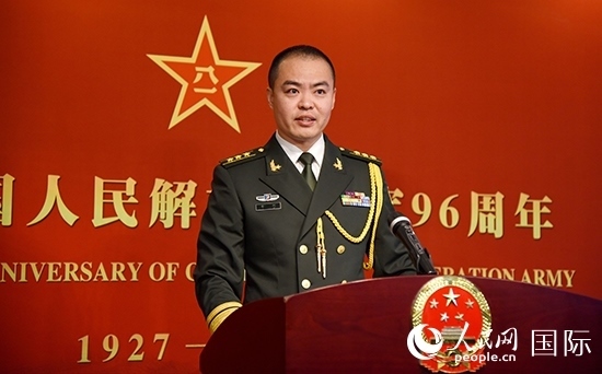 中國駐瑞典大使館李珂副武官致辭。人民網(wǎng)記者 殷淼攝