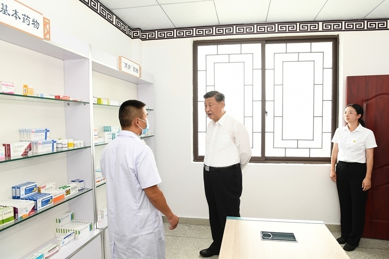 2022年6月8日，習(xí)近平總書記在四川眉山東坡區(qū)太和鎮(zhèn)永豐村考察。