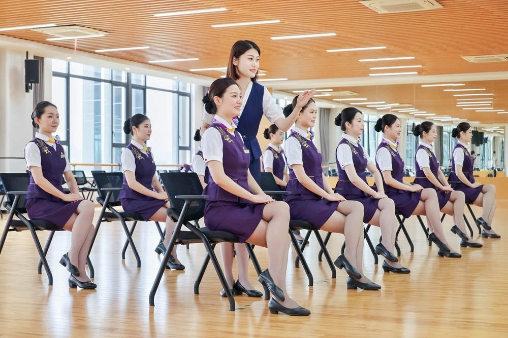 形象儀態(tài)塑造。