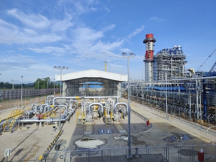 泰國新崗天然氣管道項(xiàng)目計(jì)量調(diào)壓站。卡瑪萊 攝