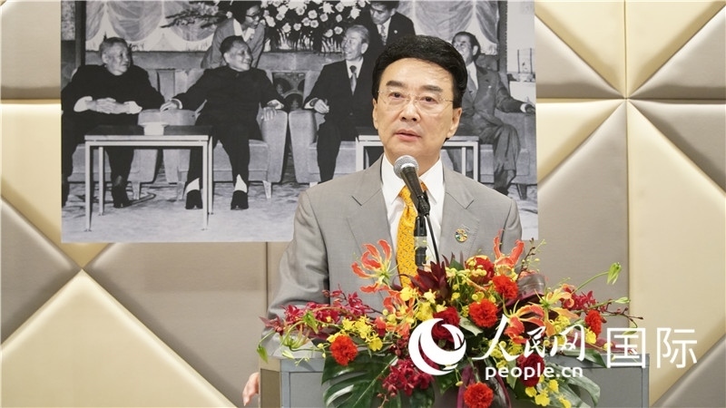 在日中國(guó)企業(yè)協(xié)會(huì)會(huì)長(zhǎng)王家馴致祝酒詞。人民網(wǎng) 蔣曉辰攝