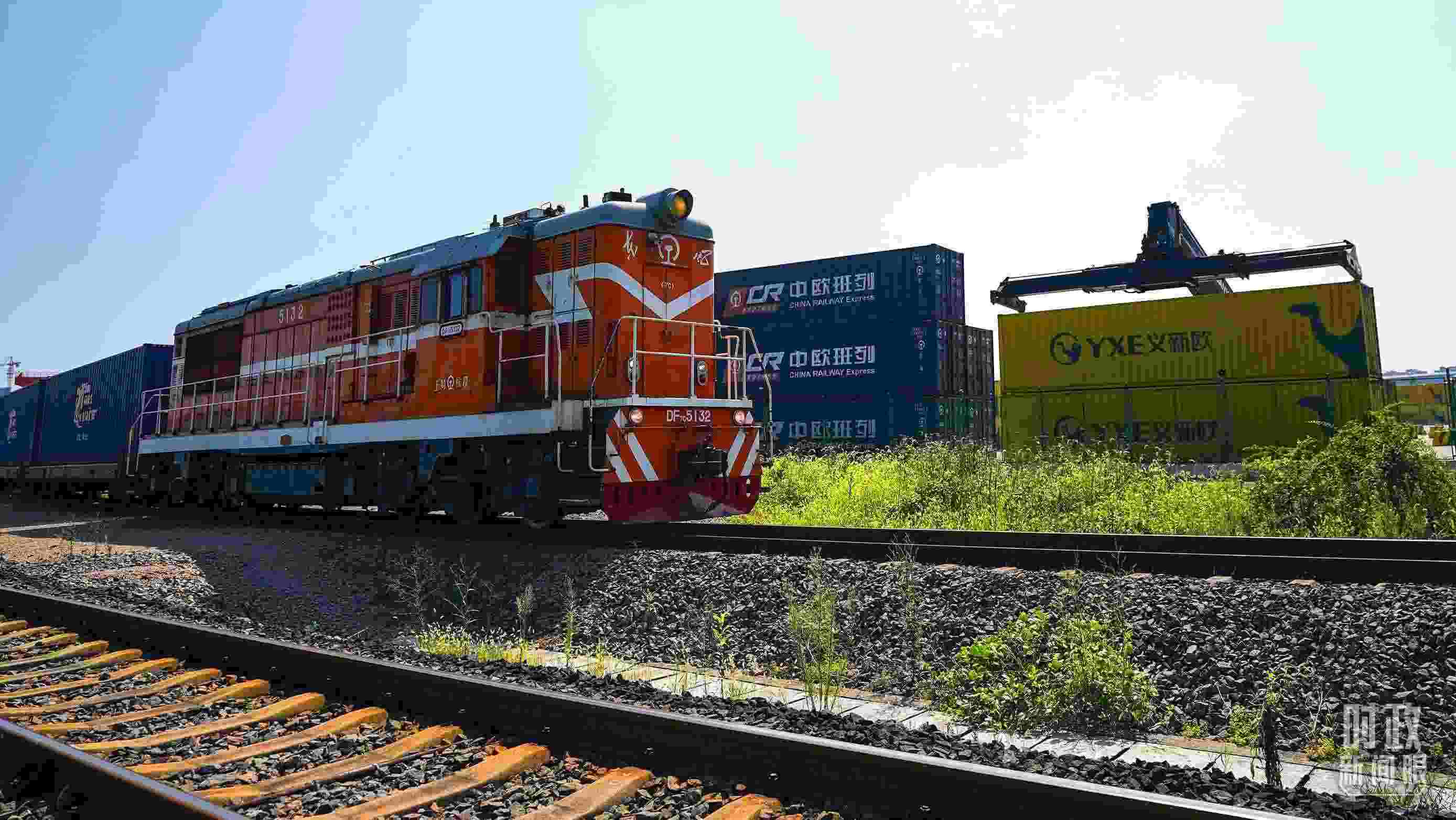 △“義新歐”中歐班列。（總臺國廣記者李晉拍攝）