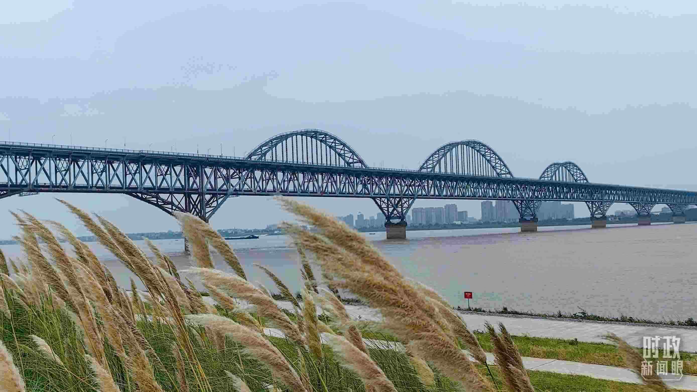 △長江國家文化公園九江城區(qū)段。（總臺(tái)央視記者段德文拍攝）