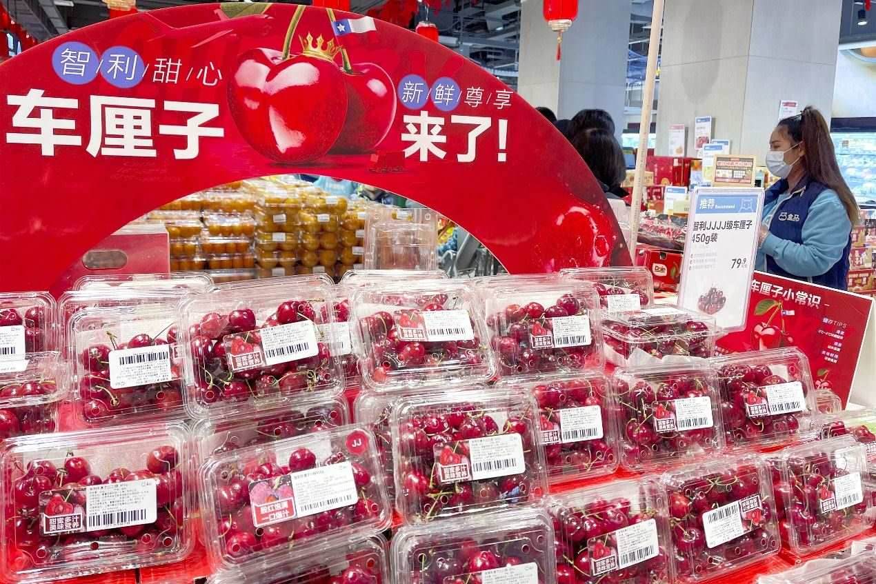 北京一家盒馬鮮生超市中智利車?yán)遄邮圪u區(qū)。來源：視覺中國