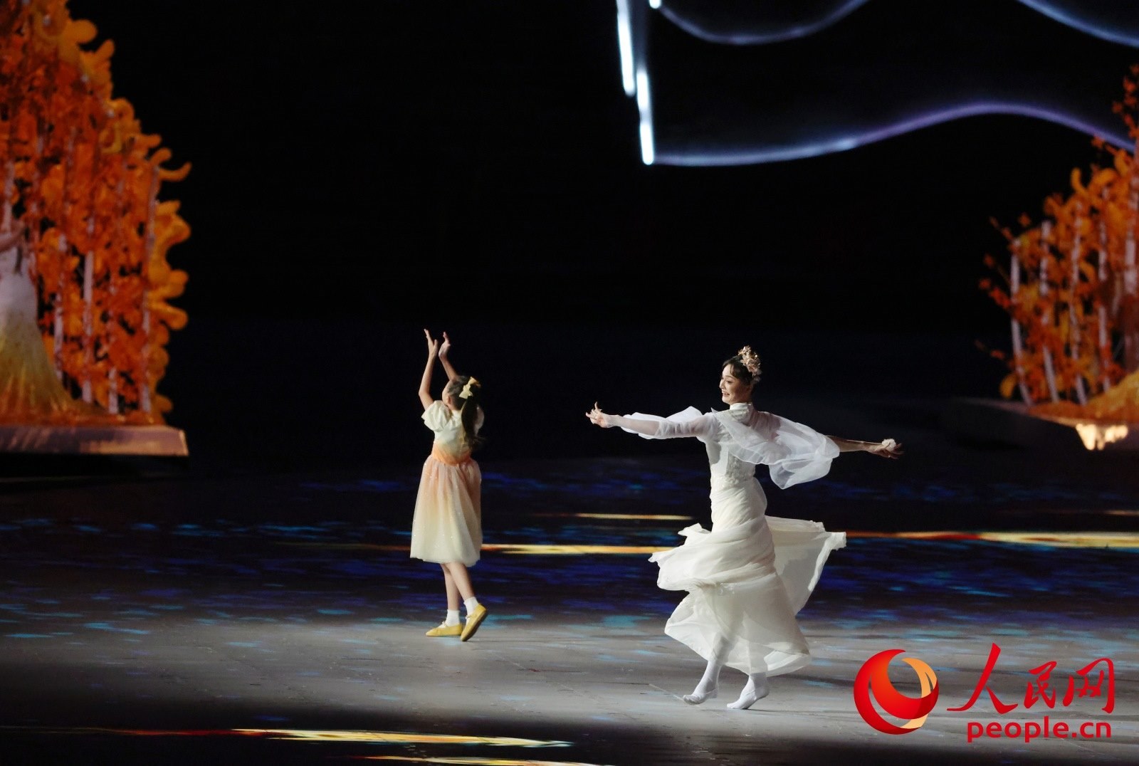 開(kāi)幕式現(xiàn)場(chǎng)。人民網(wǎng) 周靜圓攝