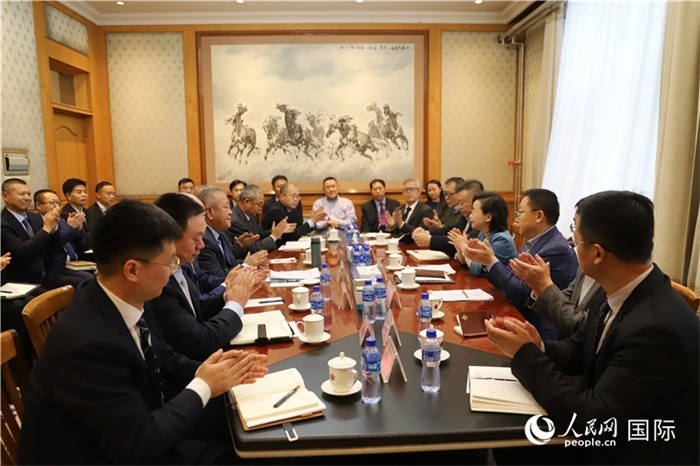 3.2023年10月30日，中國駐蒙使館座談會(huì)現(xiàn)場(chǎng)。人民網(wǎng)記者 霍文攝