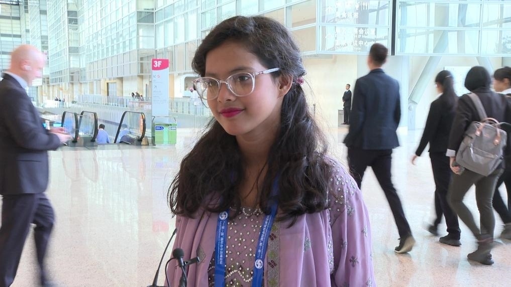 阿里法·沁在參加第三屆“一帶一路”國際合作高峰論壇民心相通專題論壇后接受記者采訪。