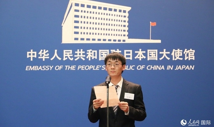 獲獎學生代表、大阪大學博士生劉亞飛發(fā)表感言。人民網(wǎng) 許可攝