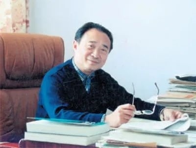 中年時(shí)的鐘萬勰。大連理工大學(xué)供圖