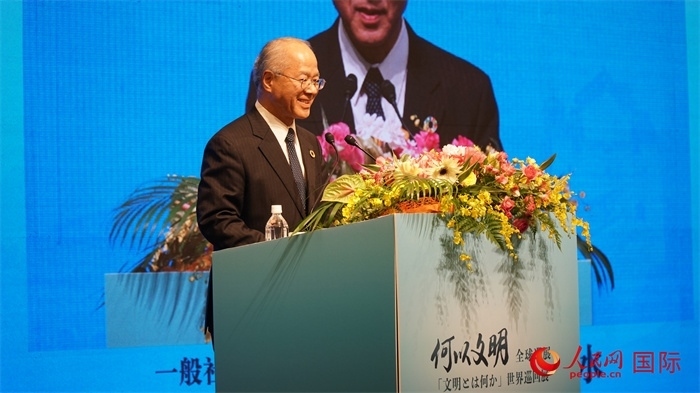 日本日中協(xié)會(huì)理事長(zhǎng)瀨野清水致辭。人民網(wǎng) 蔣曉辰攝