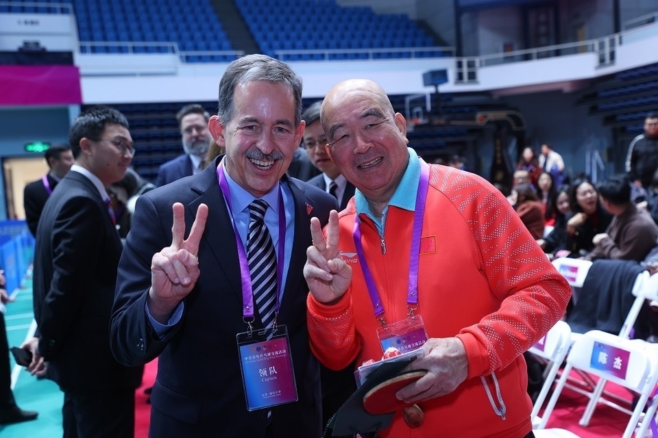 資訊有故事︱美國(guó)弗吉尼亞大學(xué)乒乓球代表團(tuán)訪華:重走乒乓路 一起向未來