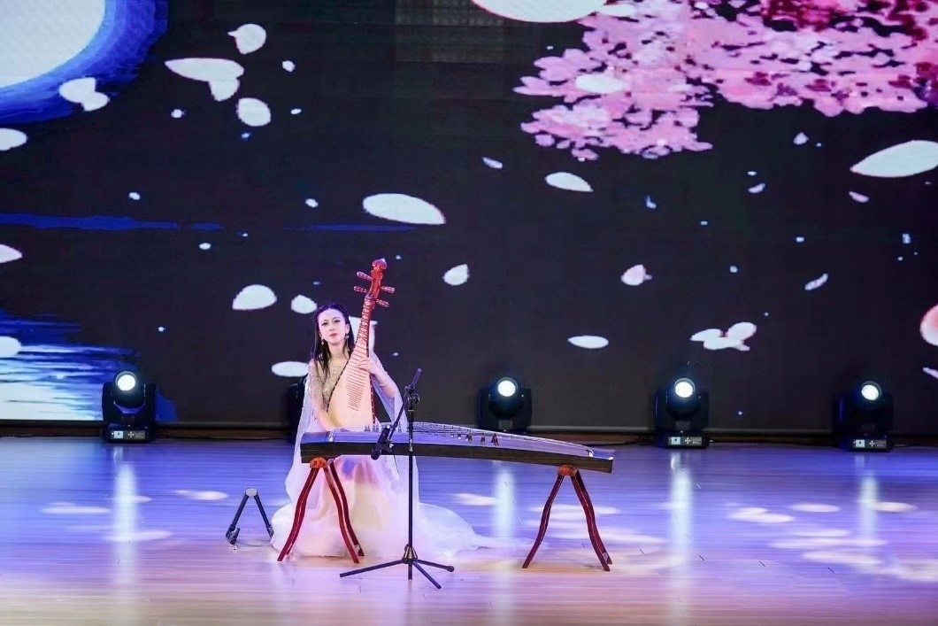 聯(lián)歡晚會現(xiàn)場。（主辦方供圖）