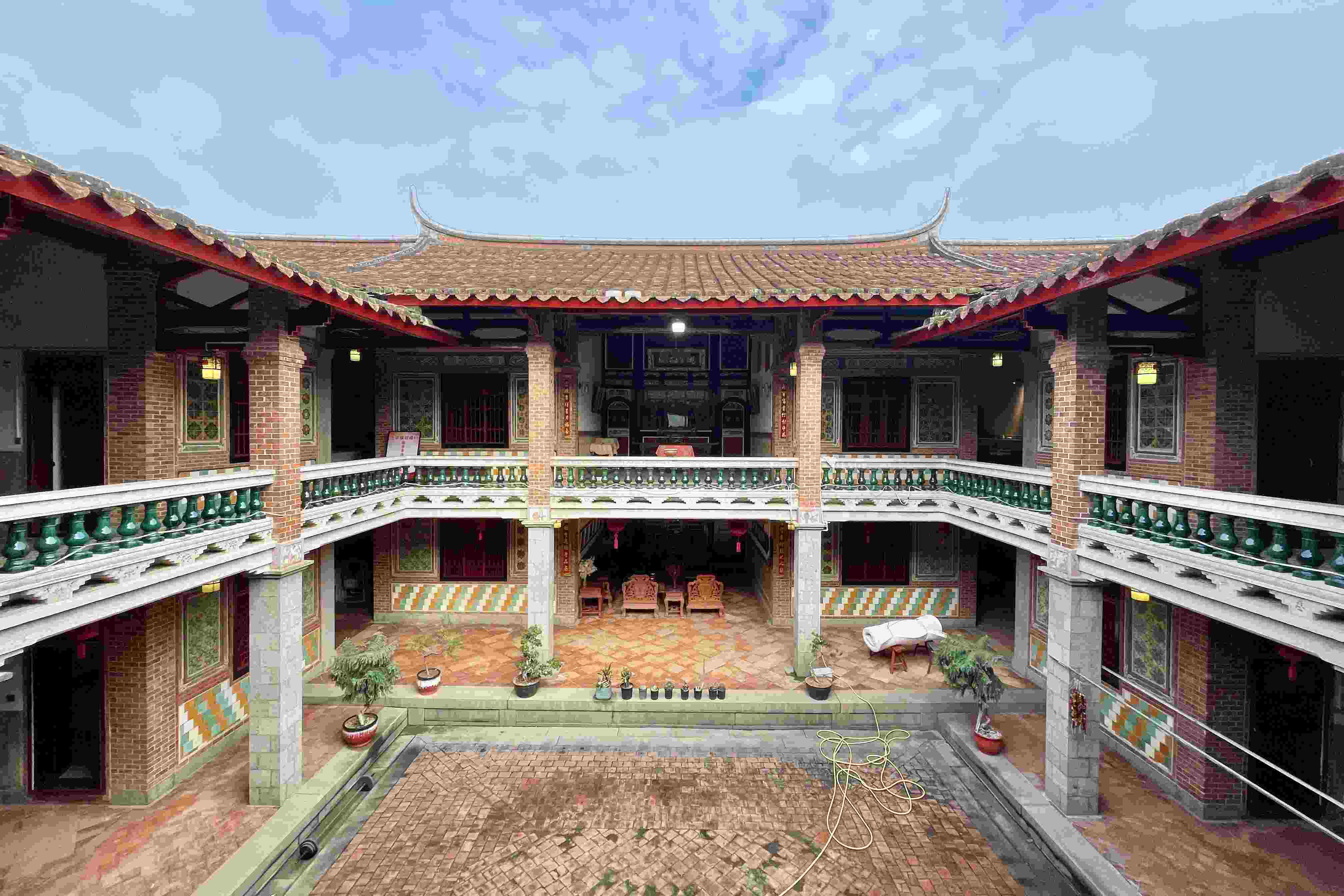 遠峰厝。林瑤 攝