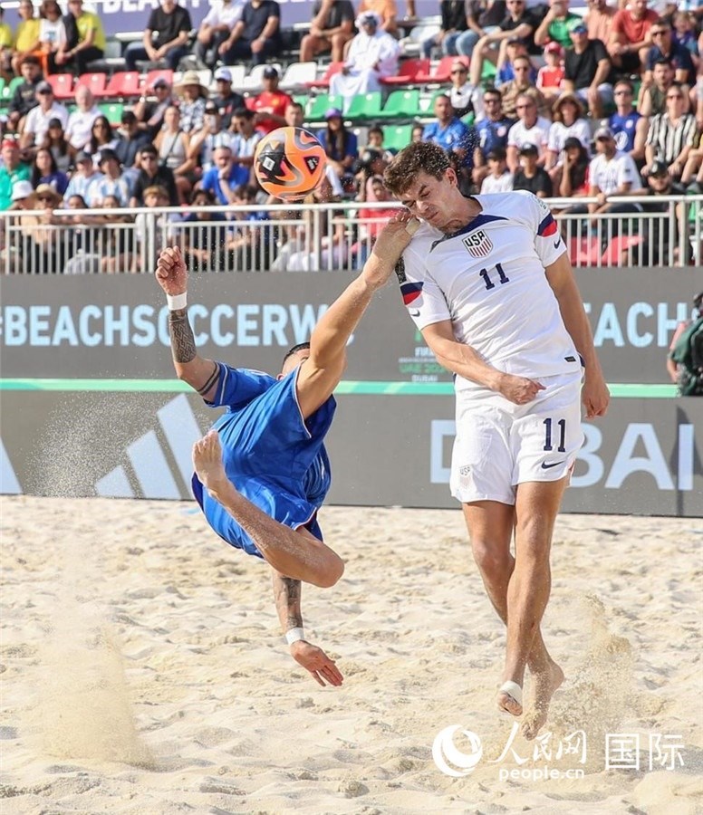 2月15日，意大利隊對陣美國隊。人民網(wǎng)塔里克·易卜拉欣攝