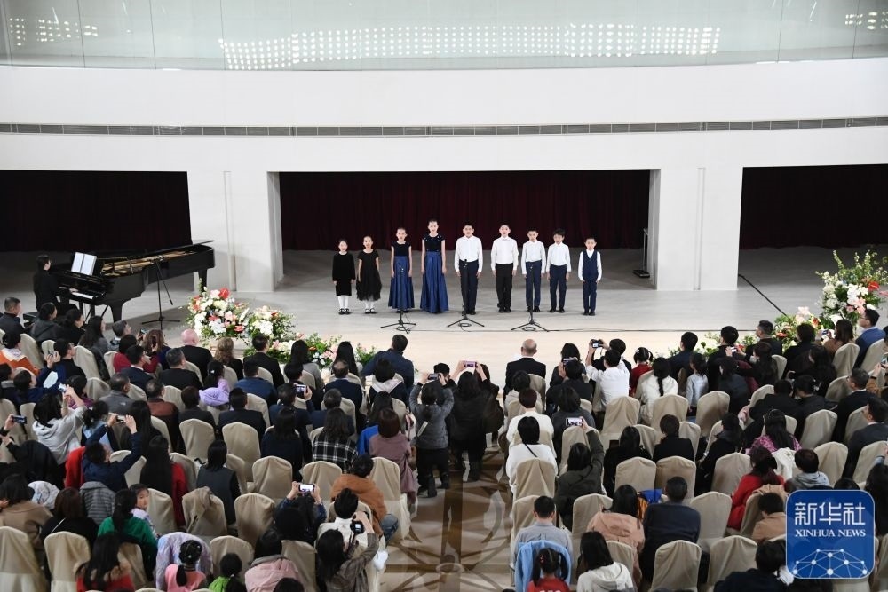 3月21日，金融街童聲合唱團在音樂會上演出。新華社記者 任超 攝