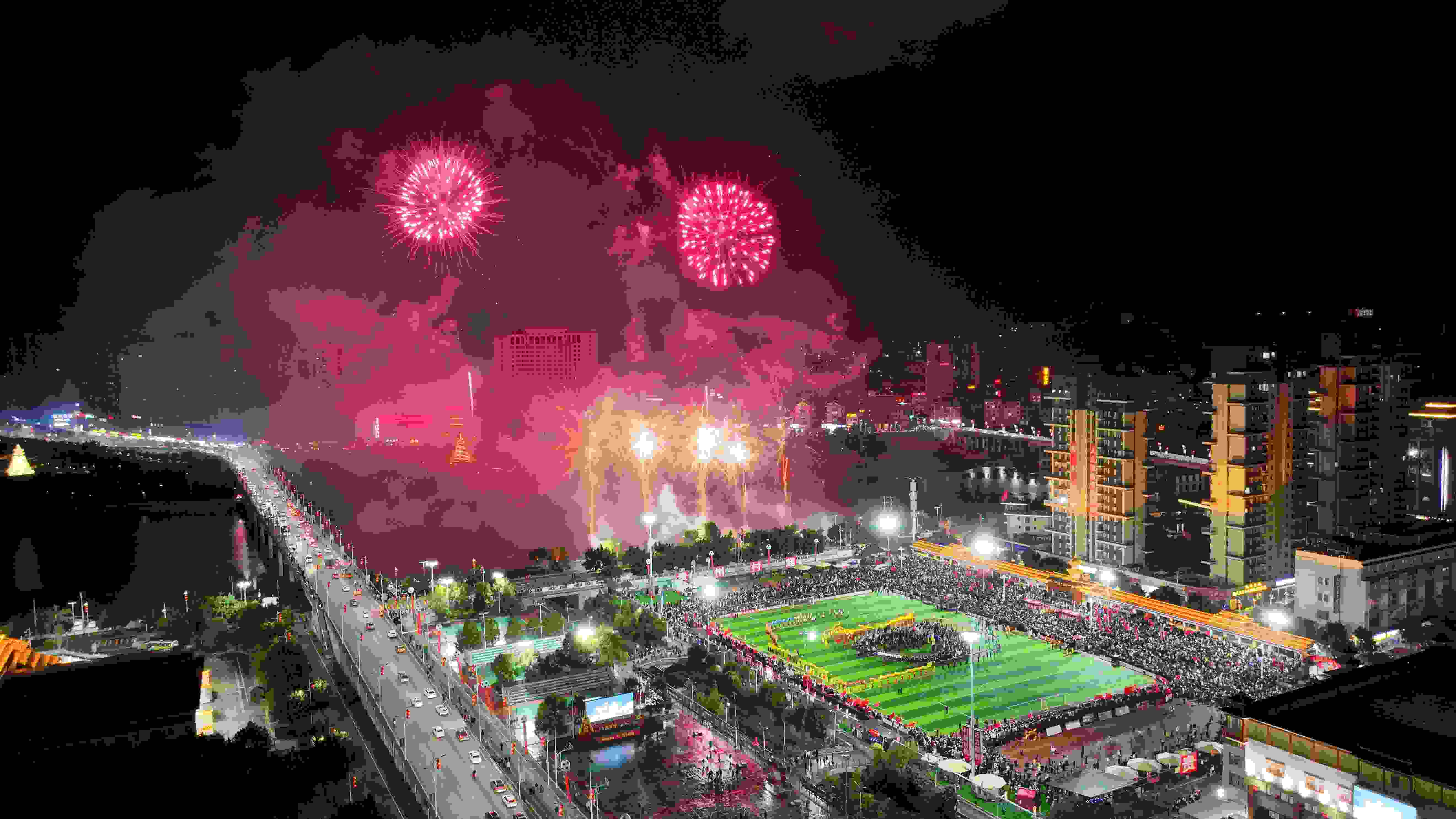 貴州榕江“村超”現(xiàn)場。韋貴金 攝