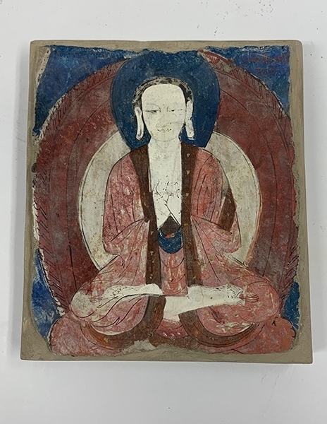 佛像壁畫(huà)殘片（暫定名）。國(guó)家文物局供圖