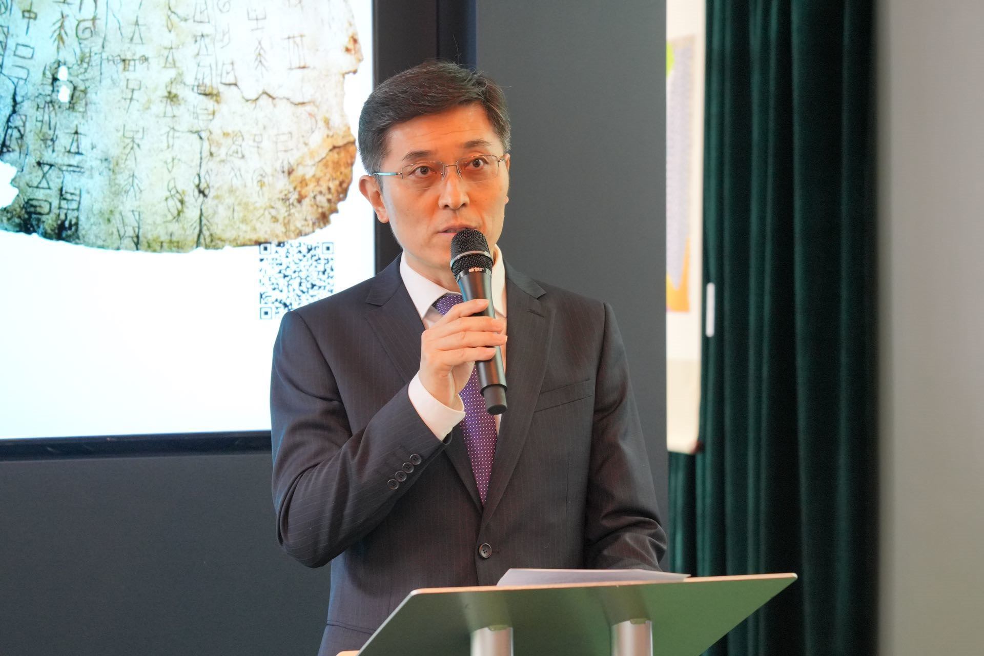 中國駐英國使館公使楊曉光致辭。主辦方供圖