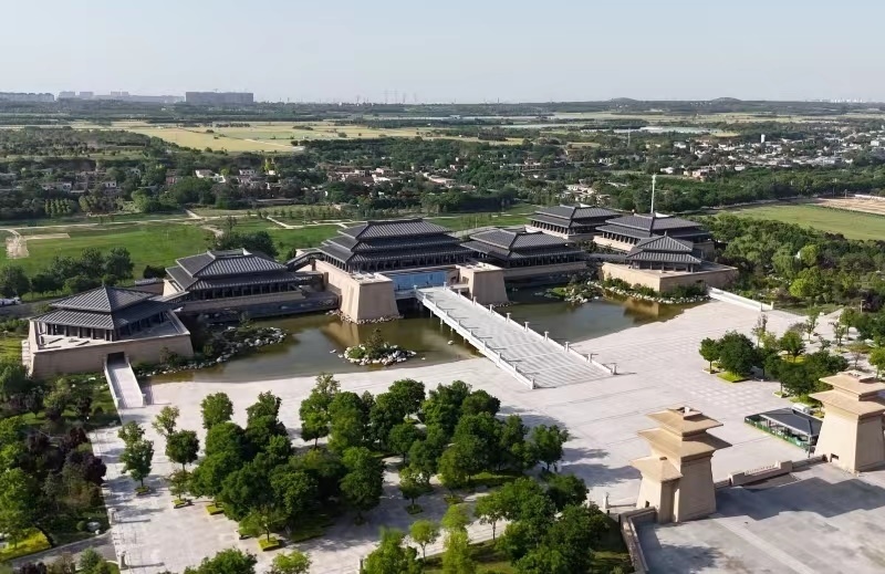 5月13日拍攝的陜西歷史博物館秦漢館全景。新華社記者 李一博 攝