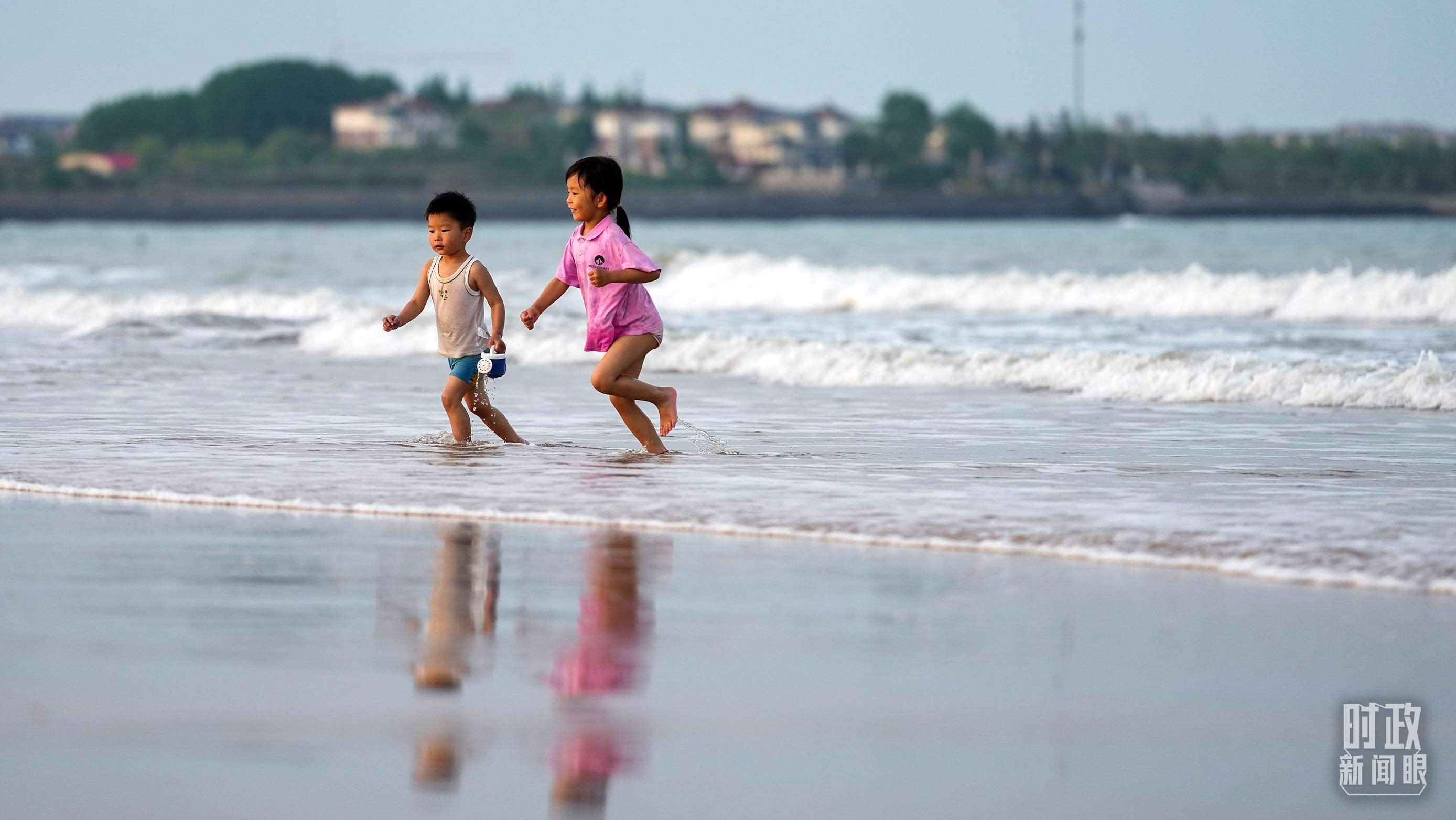 山東日照陽(yáng)光海岸。（總臺(tái)國(guó)廣記者李晉拍攝）
