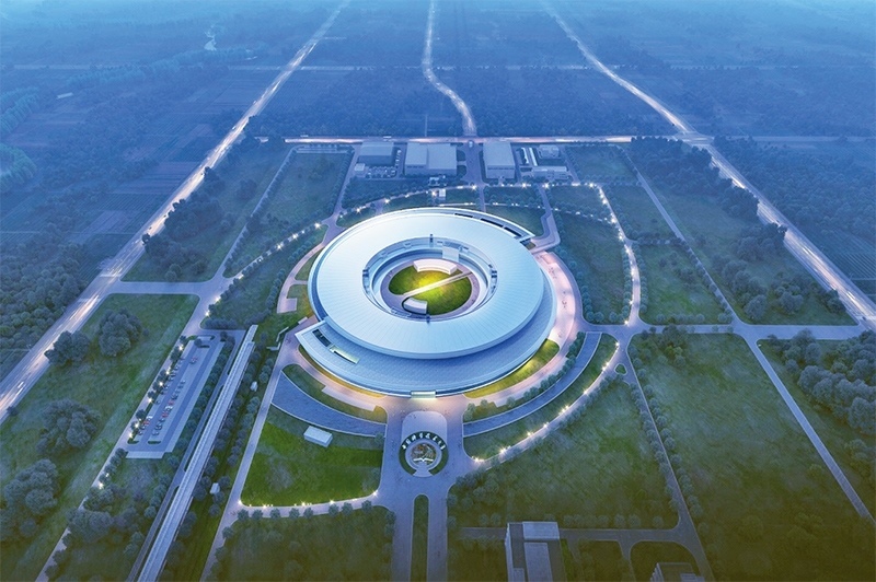 近年來(lái)，長(zhǎng)三角各省市牢牢把握高質(zhì)量發(fā)展這個(gè)首要任務(wù)，因地制宜培育和發(fā)展新質(zhì)生產(chǎn)力，朝著世界級(jí)城市群目標(biāo)邁進(jìn)。圖為第四代大科學(xué)裝置“合肥先進(jìn)光源”的效果圖（資料圖片）。 新華社發(fā)（中國(guó)科學(xué)技術(shù)大學(xué)國(guó)家同步輻射實(shí)驗(yàn)室供圖）