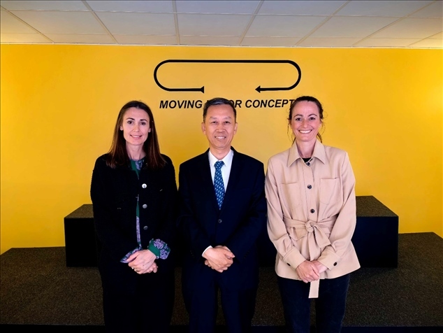 中國(guó)駐瑞典大使崔愛(ài)民應(yīng)邀參訪瑞典牧夫樂(lè)公司。中國(guó)駐瑞典大使館供圖