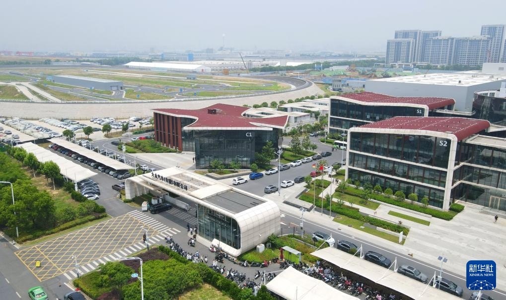 大眾汽車(chē)（安徽）有限公司外景（無(wú)人機(jī)照片，2024年6月7日攝）。新華社記者 郭晨 攝