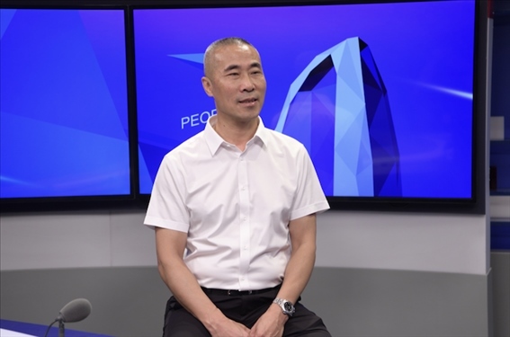 福建省晉江市工商聯(lián)黨組成員王建回。人民網(wǎng)記者 王曉嘯攝