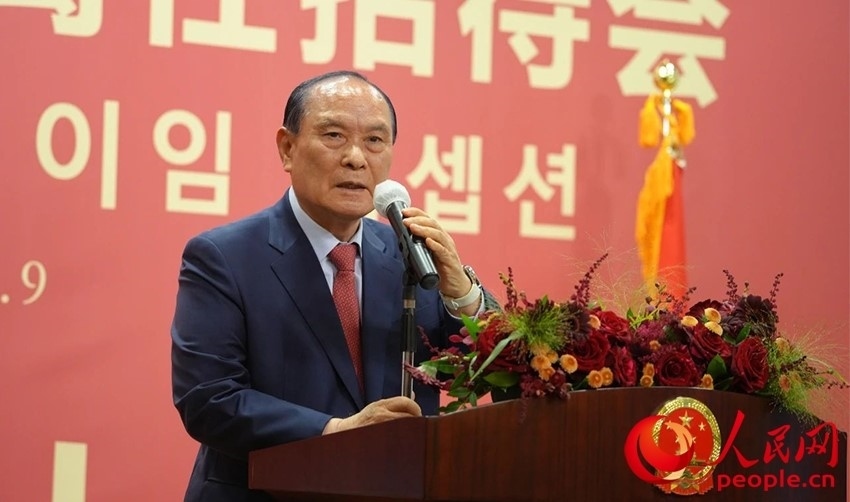 金漢圭在招待會上致辭。人民網(wǎng) 李帆攝