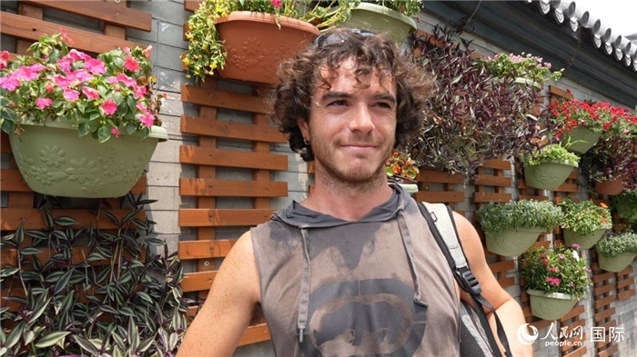 圖為意大利籍游客盧卡·拉·萬科（Luca La Vanco）。人民網記者 吳超嵐攝