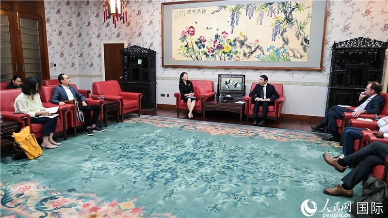 中外媒體吹風(fēng)會(huì)現(xiàn)場(chǎng)。 人民網(wǎng) 郭錦標(biāo)攝