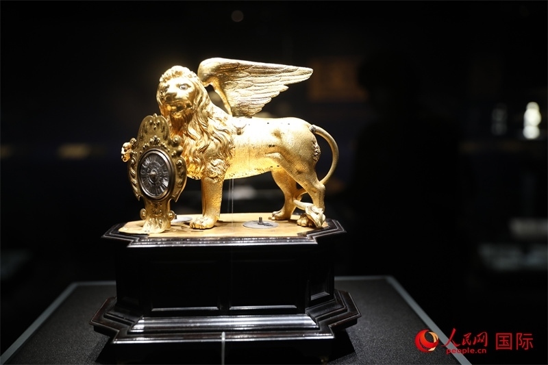 展覽“傳奇之旅：馬可·波羅與絲綢之路上的世界”展品。人民網(wǎng) 殷韜攝