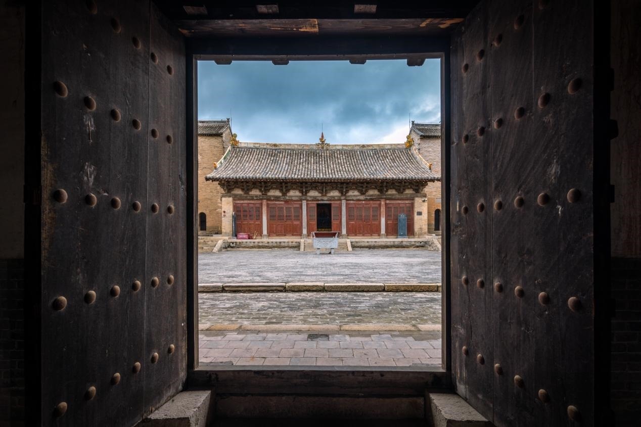 高平市崇明寺一角。蘇唐詩(shī)攝