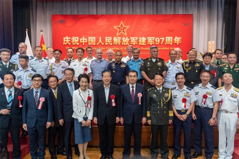 到場(chǎng)嘉賓合影。中國(guó)駐日本大使館供圖