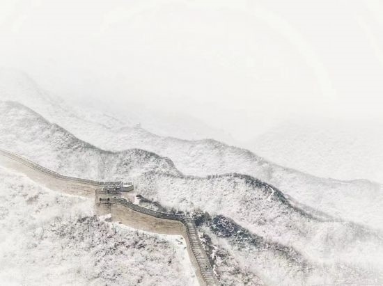 朱銳拍攝的長城雪景。（受訪者供圖）