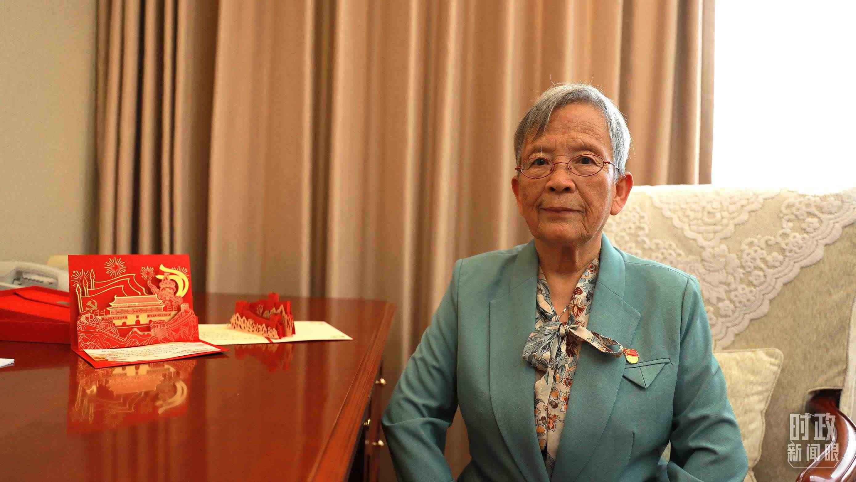 “人民醫(yī)護(hù)工作者”國(guó)家榮譽(yù)稱號(hào)獲得者路生梅。（總臺(tái)央視記者姚瑤拍攝）