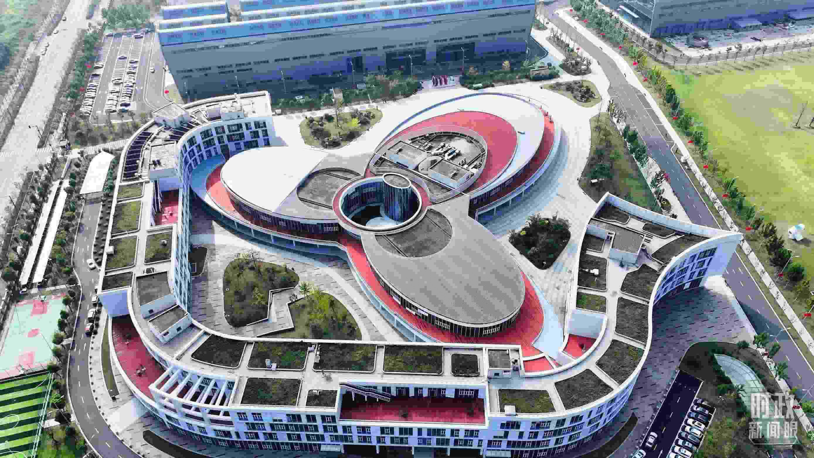 △位于合肥未來大科學城的聚變堆主機關(guān)鍵系統(tǒng)綜合研究設(shè)施園區(qū)。（總臺記者陳志猛拍攝）